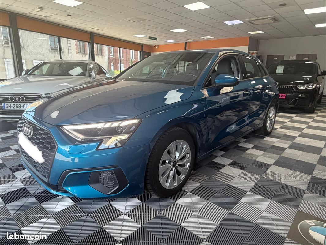 Audi A3 Sportback 40 TFSI e Design Luxe S-tronic *1ER MAIN (image 2)