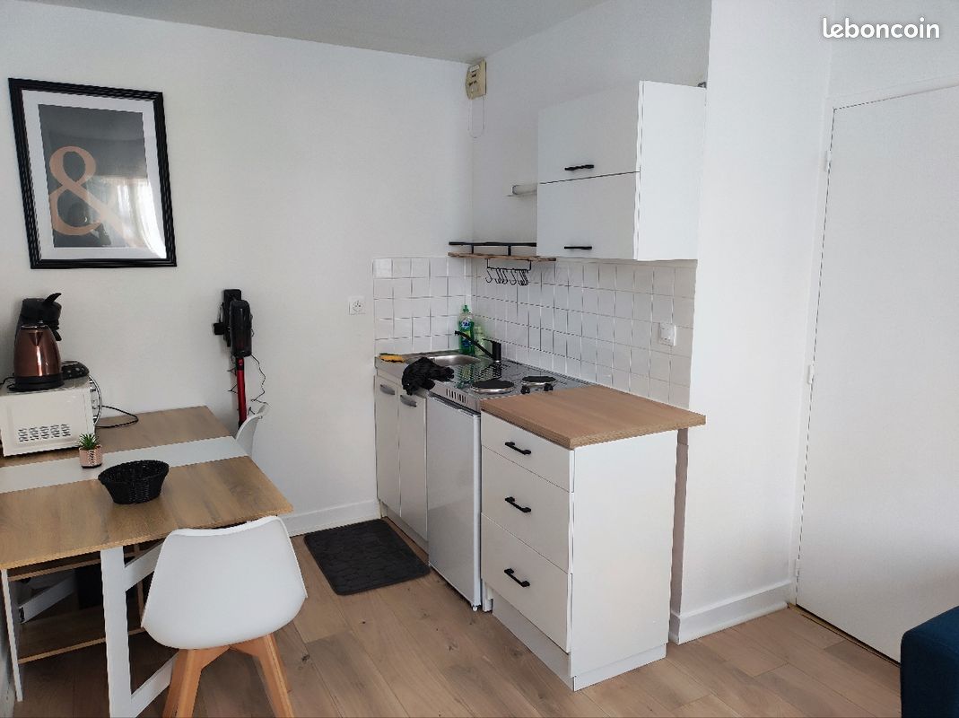 Studio meublé - Poitiers 86000 (image principale 2)