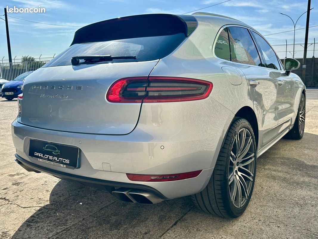 PORSCHE MACAN 3.0 V6 TURBO-05/2015-Pack Chrono-Bluetooth-Toit Ouvrant-Attelage-BOSE-Caméra-Parfait Etat-Historique Complet PORSCHE (image 3)