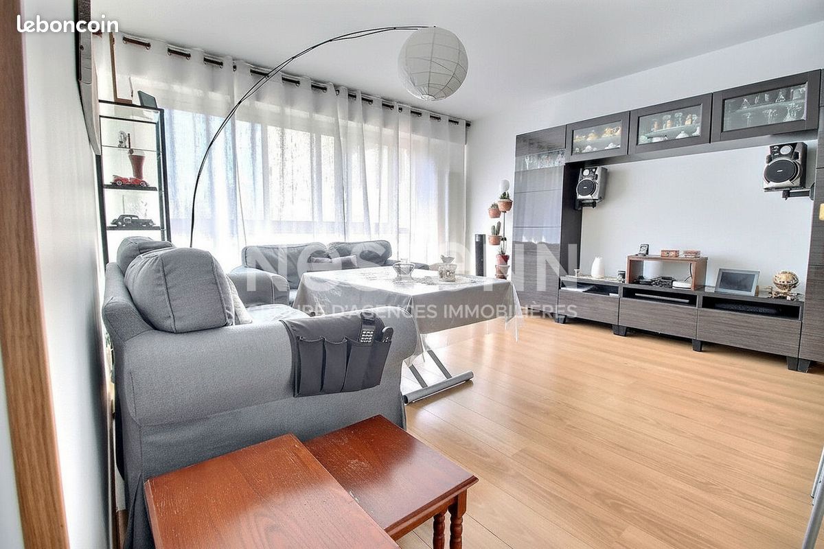Appartement 4 pièces 77 m² · à Courbevoie · 77 m² · 485 000 €