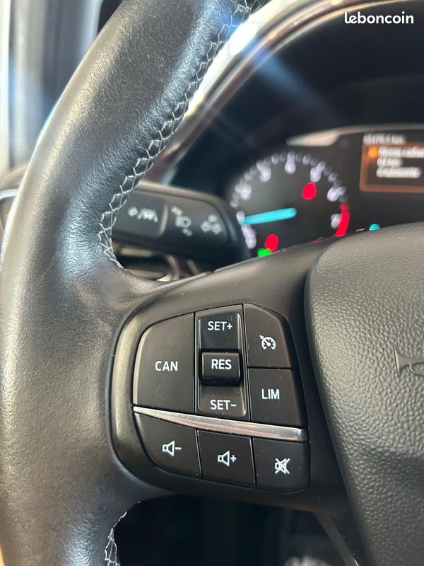 Ford fiestavii 1.0 ecoboost 100ch vignal 5p 2018 (image 13)