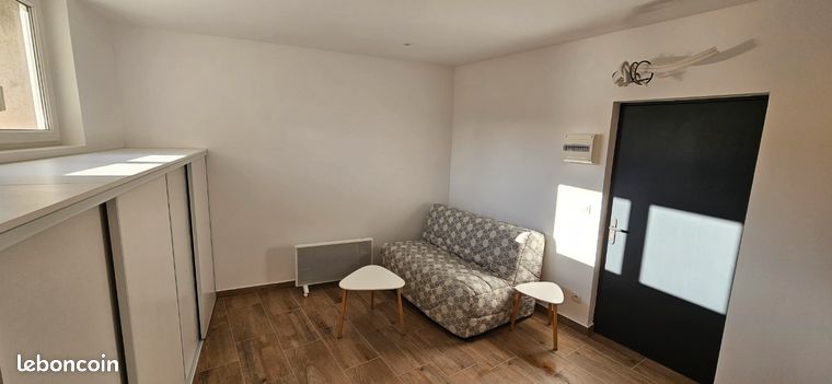 Studio 20 m² centre de Lodève