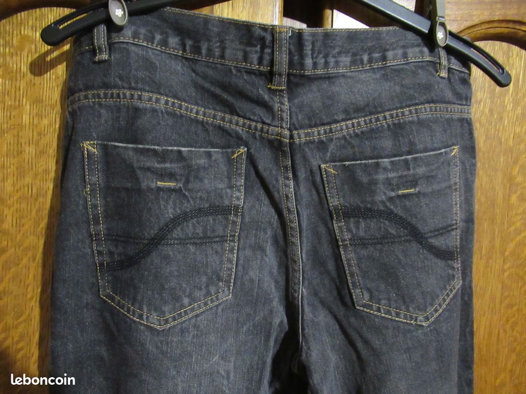 Jean noir homme taille 42 (image 4)
