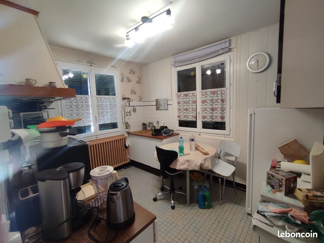 Maison 4 pièces 89 m² · à Cours-les-Barres · 89 m² · 132 000 €