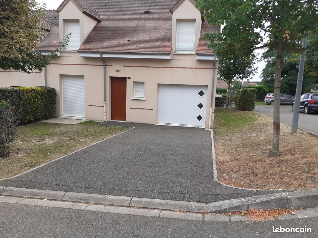 Maison 4 pièces 90 m² · à Jouy · 90 m² · 220 000 €