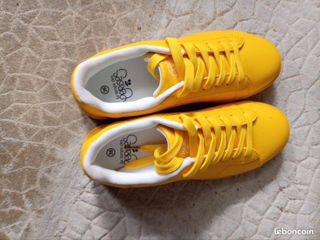 Baskets jaunes (image 2)