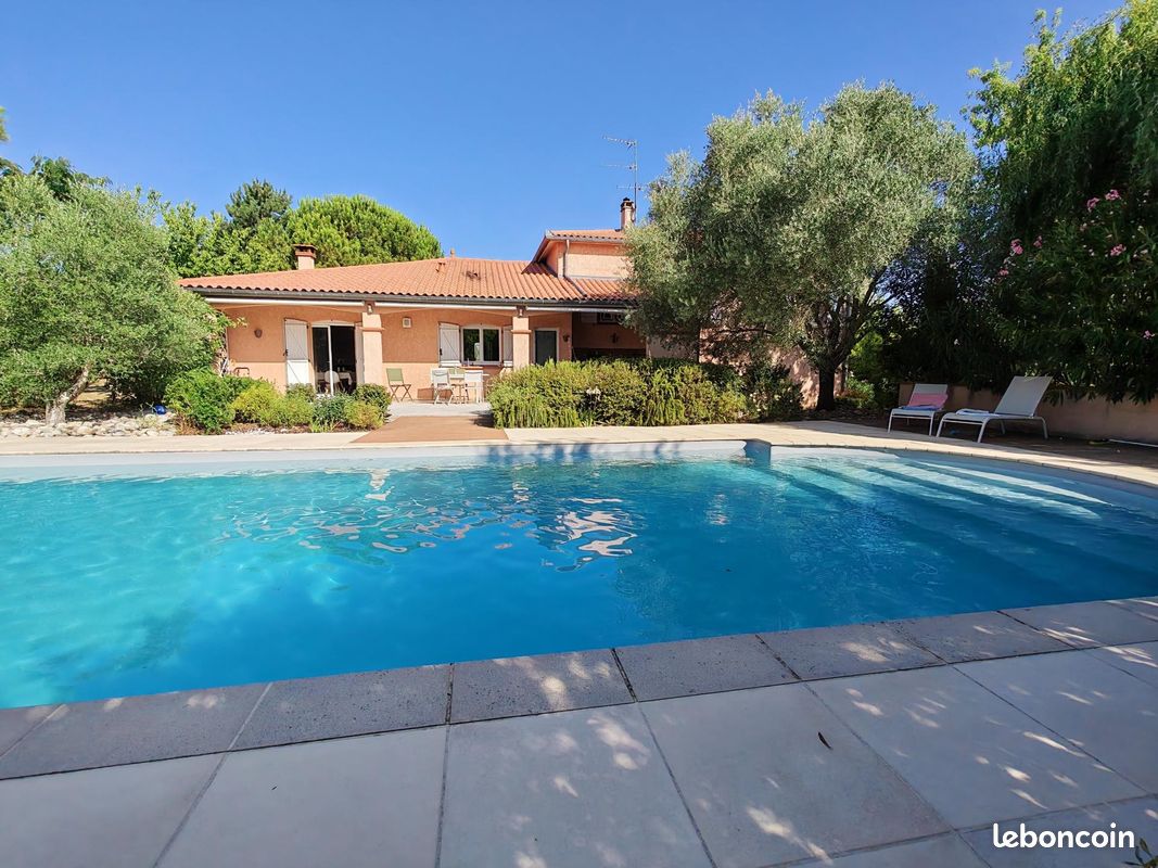 Maison 7 pièces 185 m² · à Rouffiac-Tolosan · 185 m² · 650 000 €