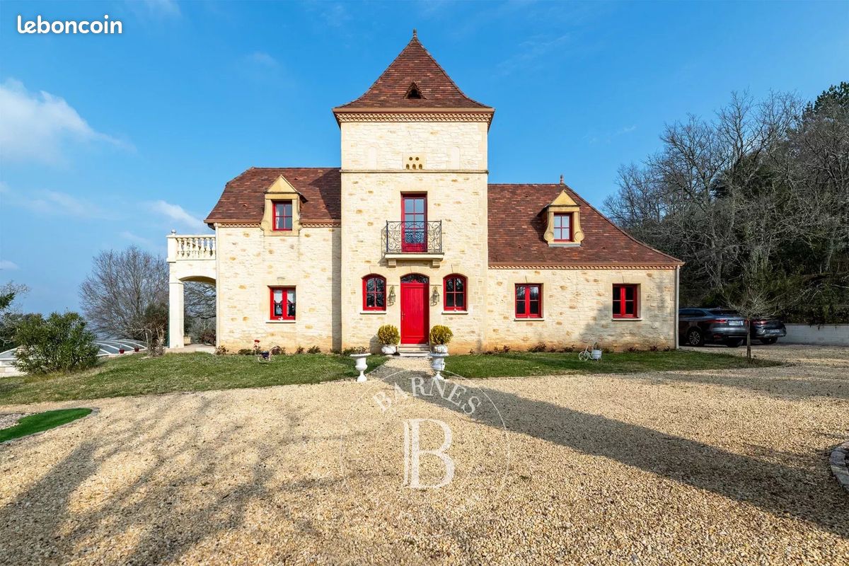 Propriété 10 pièces 250 m² (image 5)