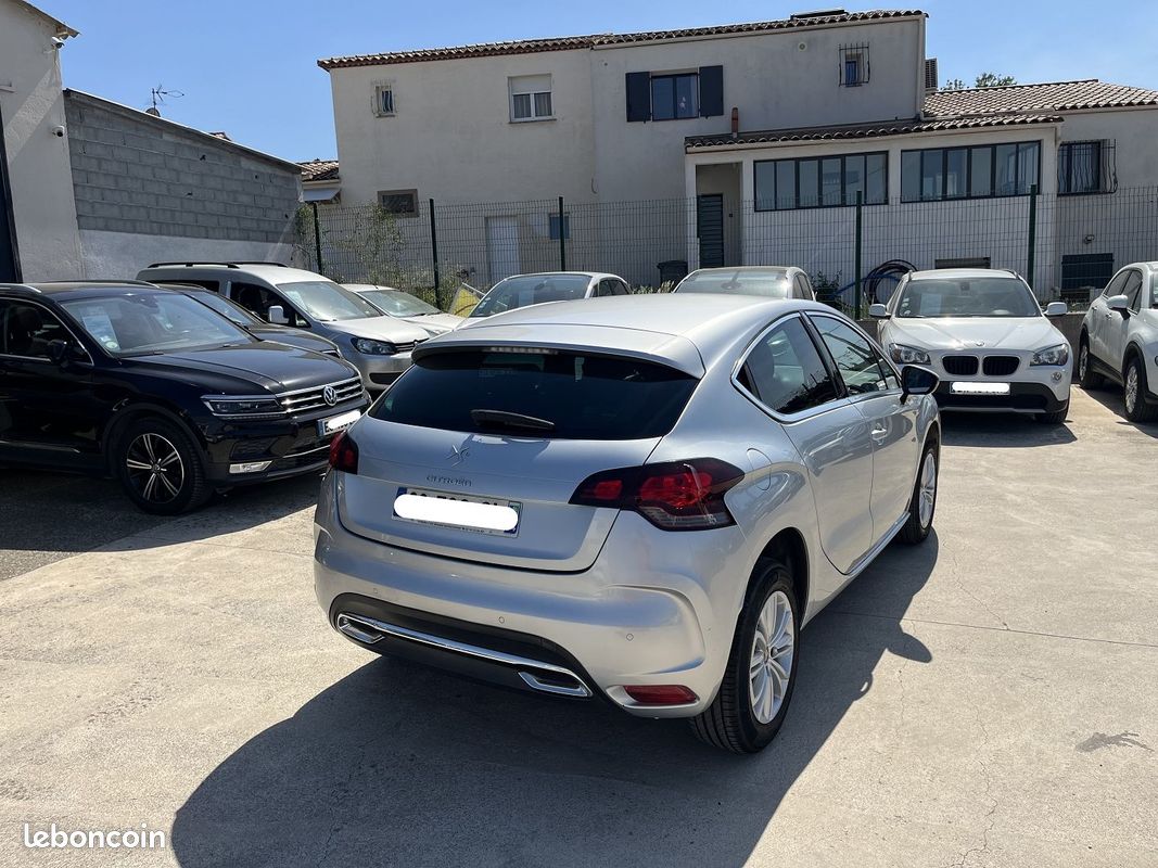 Citroen DS4 1.6 E-HDI115 AIRDREAM CHIC (image 4)