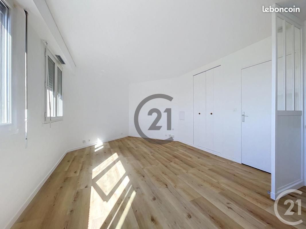 Appartement 1 pièce 30 m² · à Melun · 30 m² · 557 €/mois