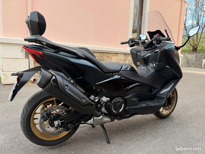 Yamaha TMAX tech Max 560 2024 (image 3)