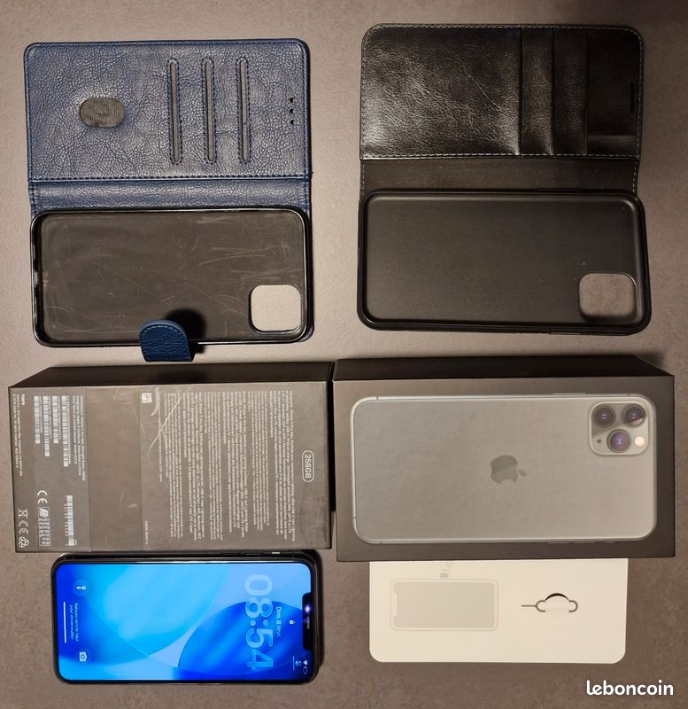 IPhone 11 Pro Max Débloqué 256 Go - Couleur Verte - Occasion, Bon état