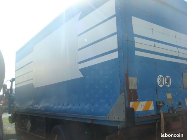 Renault CAMION PORTEUR RENAULT S150 FOURGON (image 7)