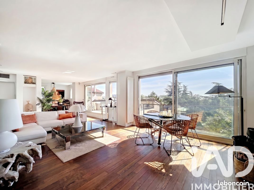 Appartement 5 pièces 143 m² · à Lyon · 143 m² · 730 000 €