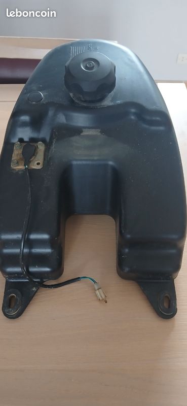 Cache réservoir +réservoir quad cf moto 500-2a (image 1)