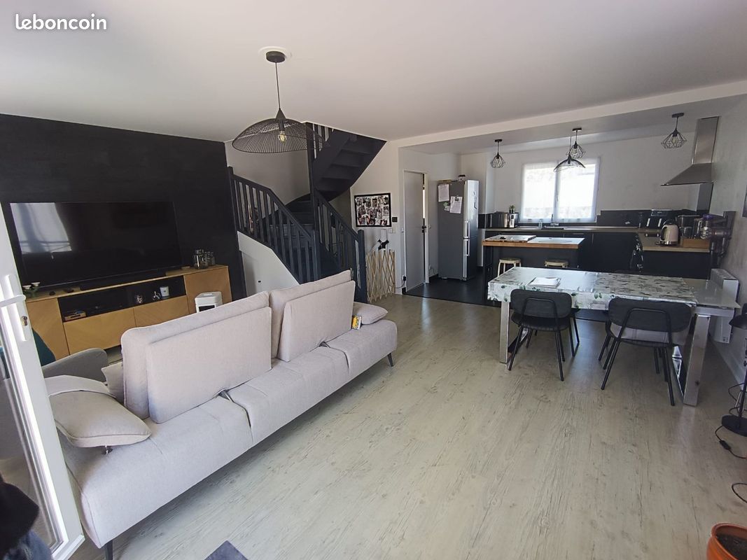 Maison 4 pièces 92 m² · à Savigny-le-Temple · 92 m² · 290 500 €