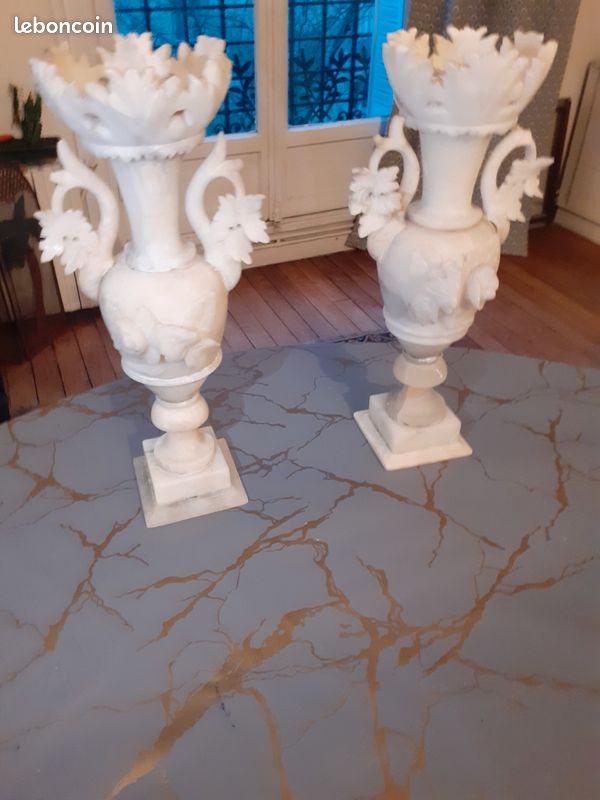 Pieds de lampe en albâtre (image 1)