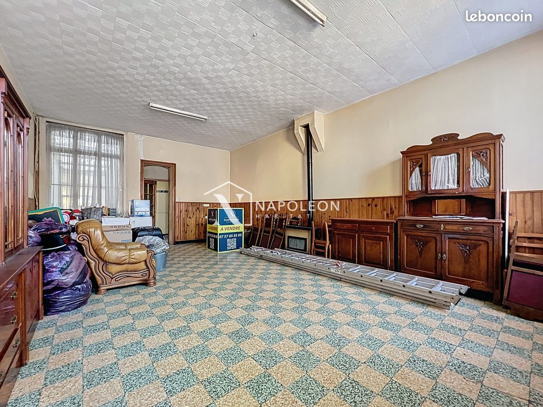Maison 8 pièces 173 m² · à Roubaix · 173 m² · 180 000 €