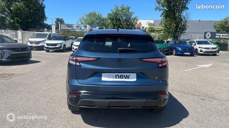 Renault Austral 1.2 E-Tech full hybrid 200ch esprit Alpine - 26 (image 6)