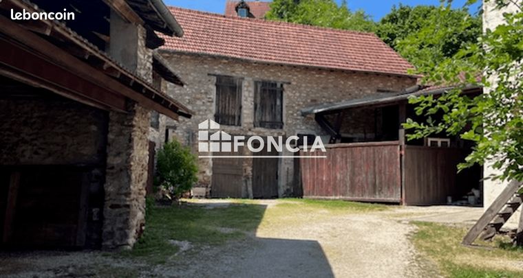Immeuble a fort potentiel situe a chateau thierry même