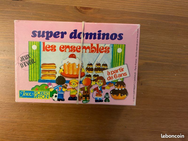 Dominos (image 1)