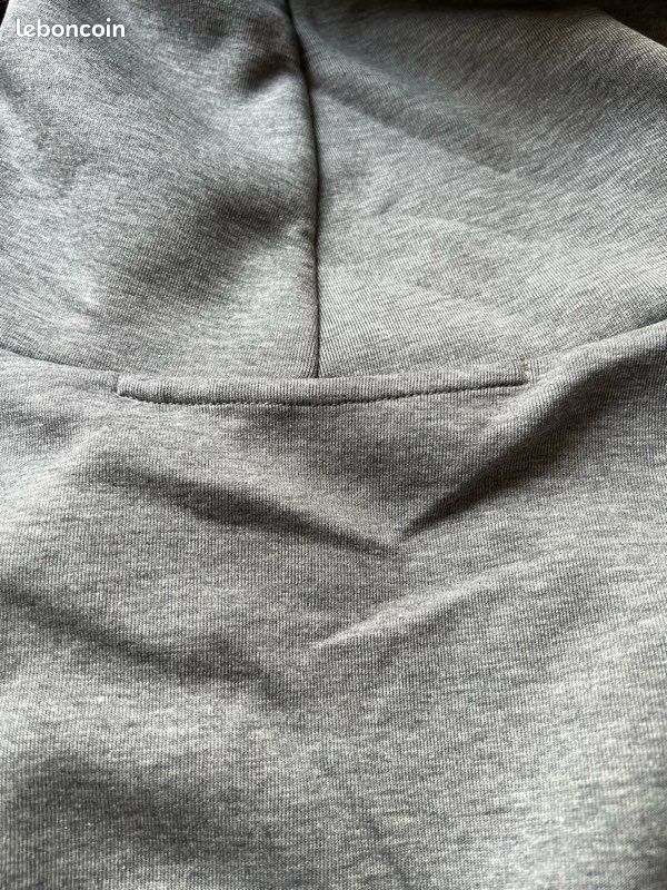 Sweat à capuche Uniqlo gris clair - Vêtements