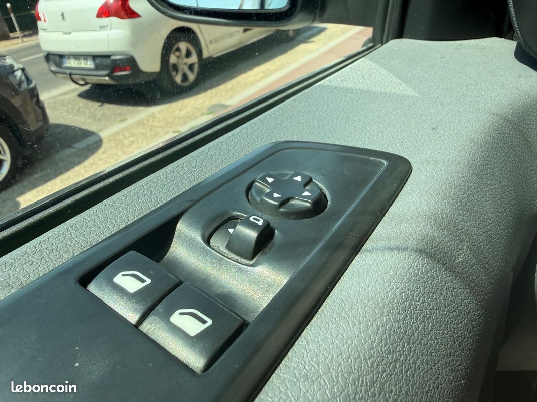 OPEL VIVARO 2.0 D 120CH AUGMENTE PACK BUSINESS BLUETOOTh (image 29)