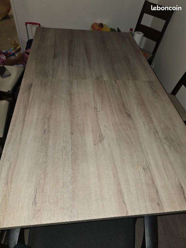 Table à manger (image 2)