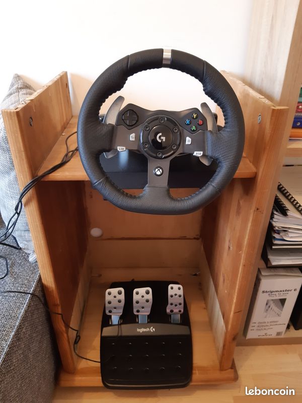 (OUVERT A LA NEGO) Vend volant logitech 920 (image 1)