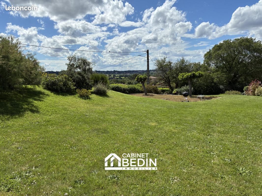 Terrain 693 m² · à Lauzerville · 175 000 €
