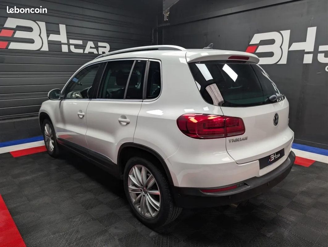 Volkswagen Tiguan 2.0 TDI 110 BLUEMOTION (image 6)