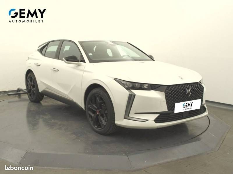 DS 4 Hybride E-Tense 225 EAT8 Performance Line (image 3)