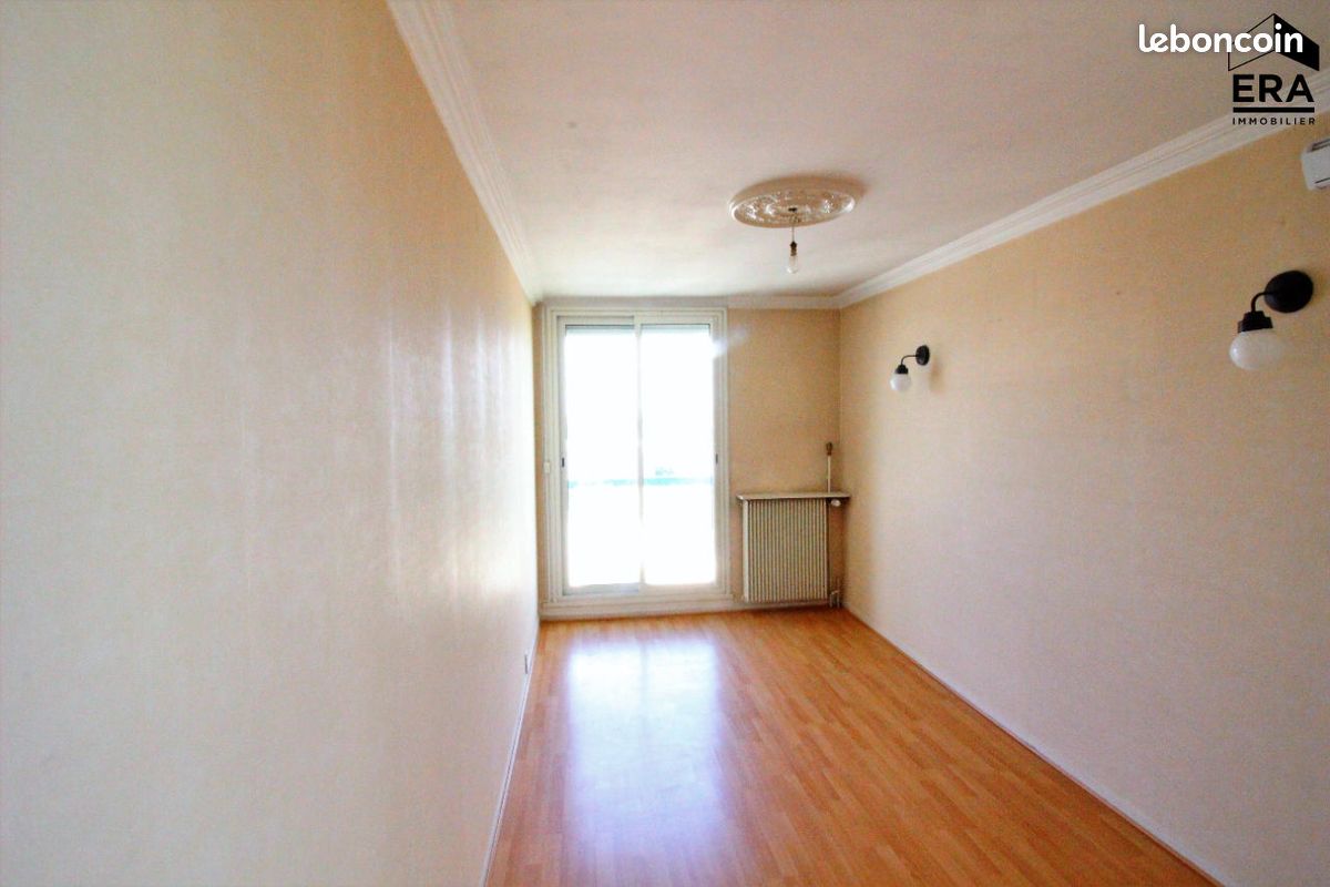 Appartement a louer saint-pierre-des-corps - 4 pièce(s) - 75 m2 - Surfyn