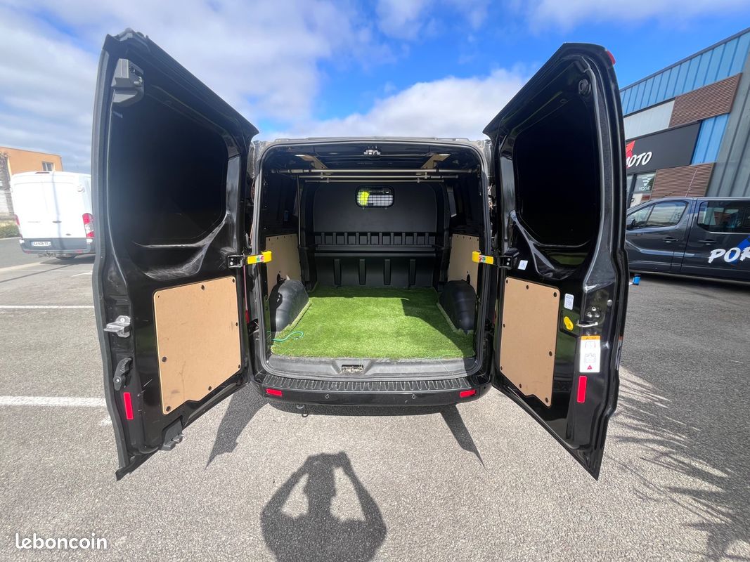 Ford transit custom cabine approfondie 320 l2h1 2.0 ecoblue 130 bva limited prix ttc/tva recuperable (image 31)