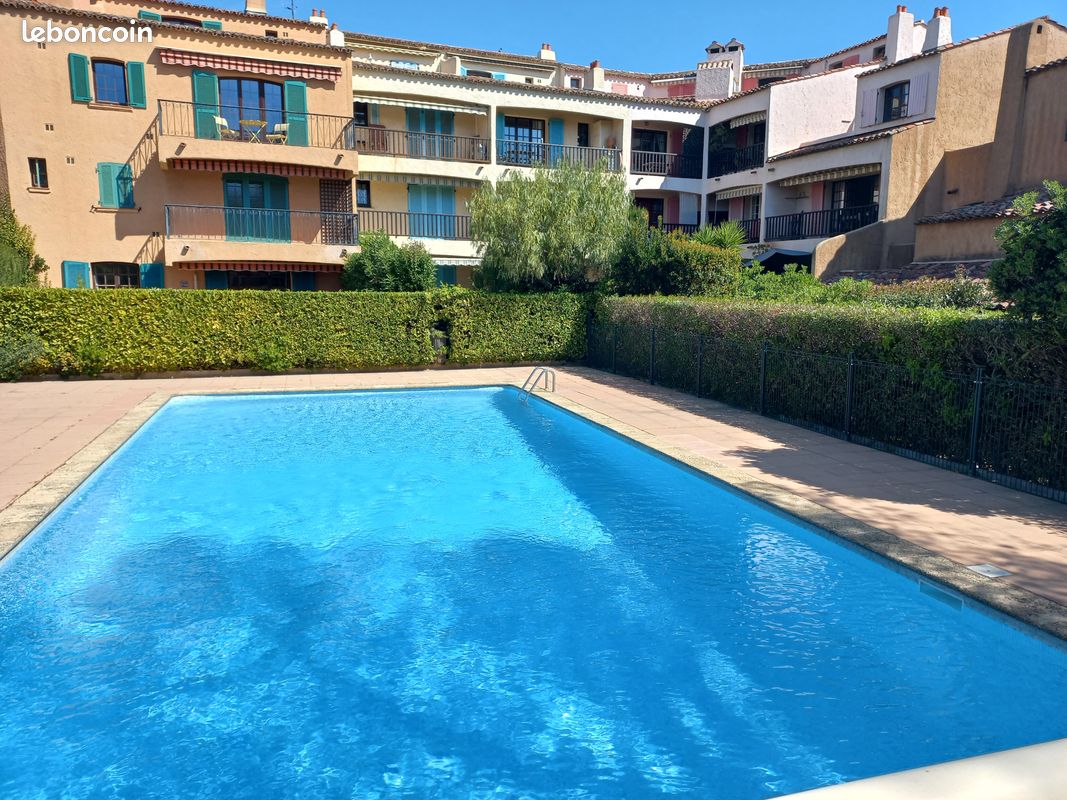 Appartement 2 pièces 55 m² · à Saint-Raphaël · 55 m² · 235 000 €
