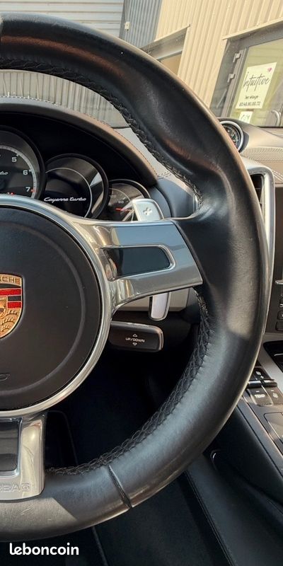 Porsche cayenne 4.8 v8 turbo 500ch / full options (image 25)