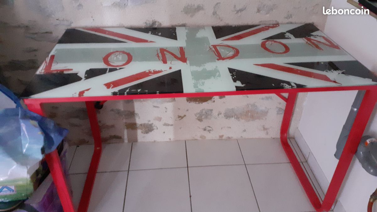 Bureau london (image 1)