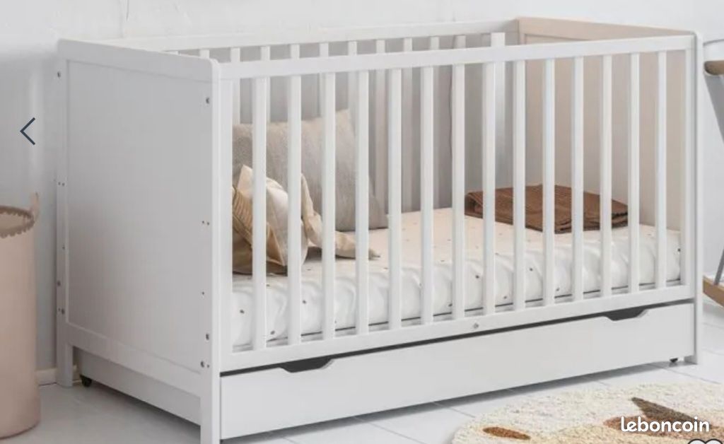 Lit evolutif + matelas "Petite Amelie"70/140 (image 1)
