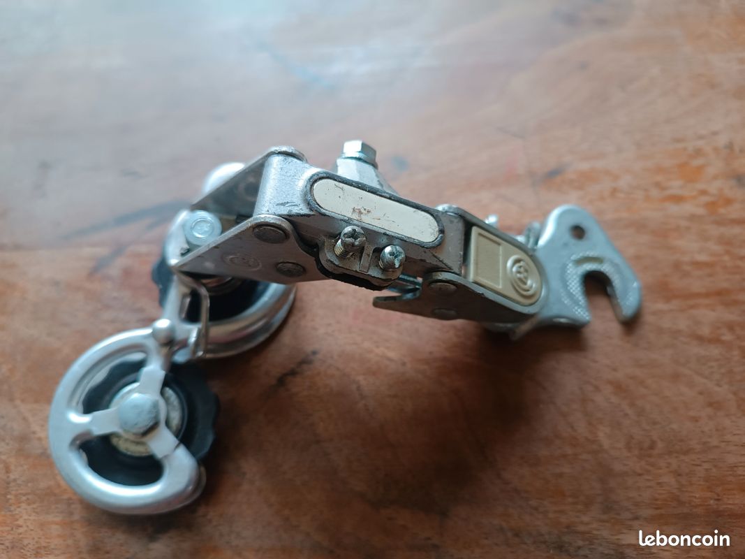 Cache Huret 2628 Stop Plaque Pour Dérailleur Arrière Sur Campagnolo