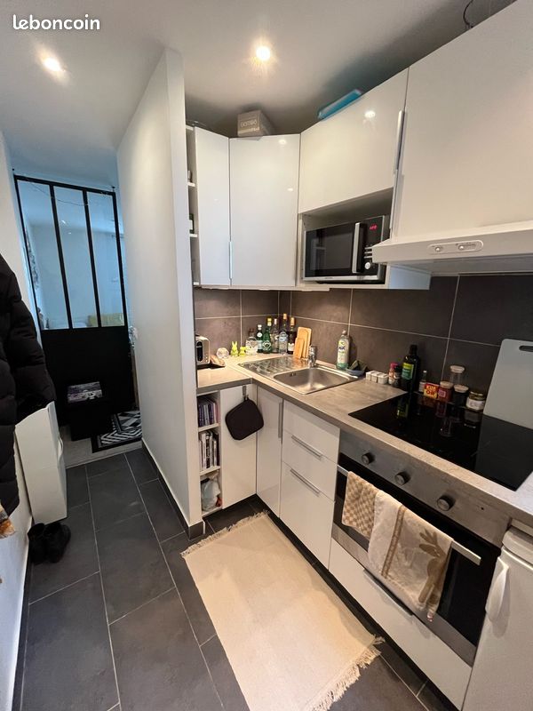 Appartement 1 pièce 20 m² · à Paris · 20 m² · 810 €
