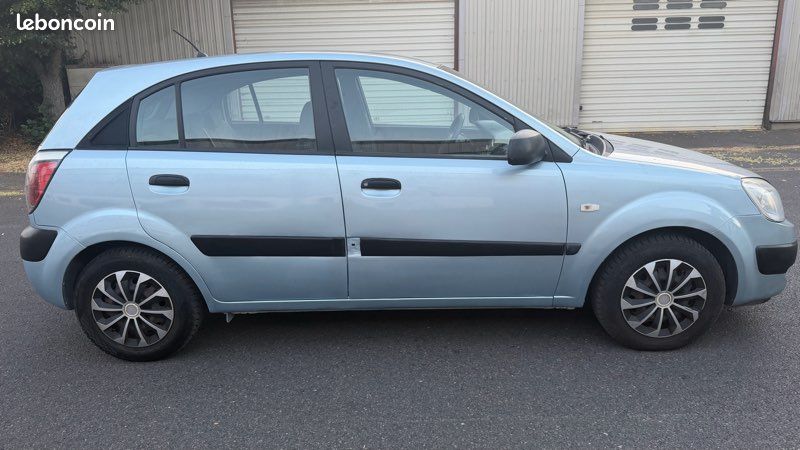 Kia Rio 1.5L CRDI 110 Ch 148000Km Ct Ok (image 10)