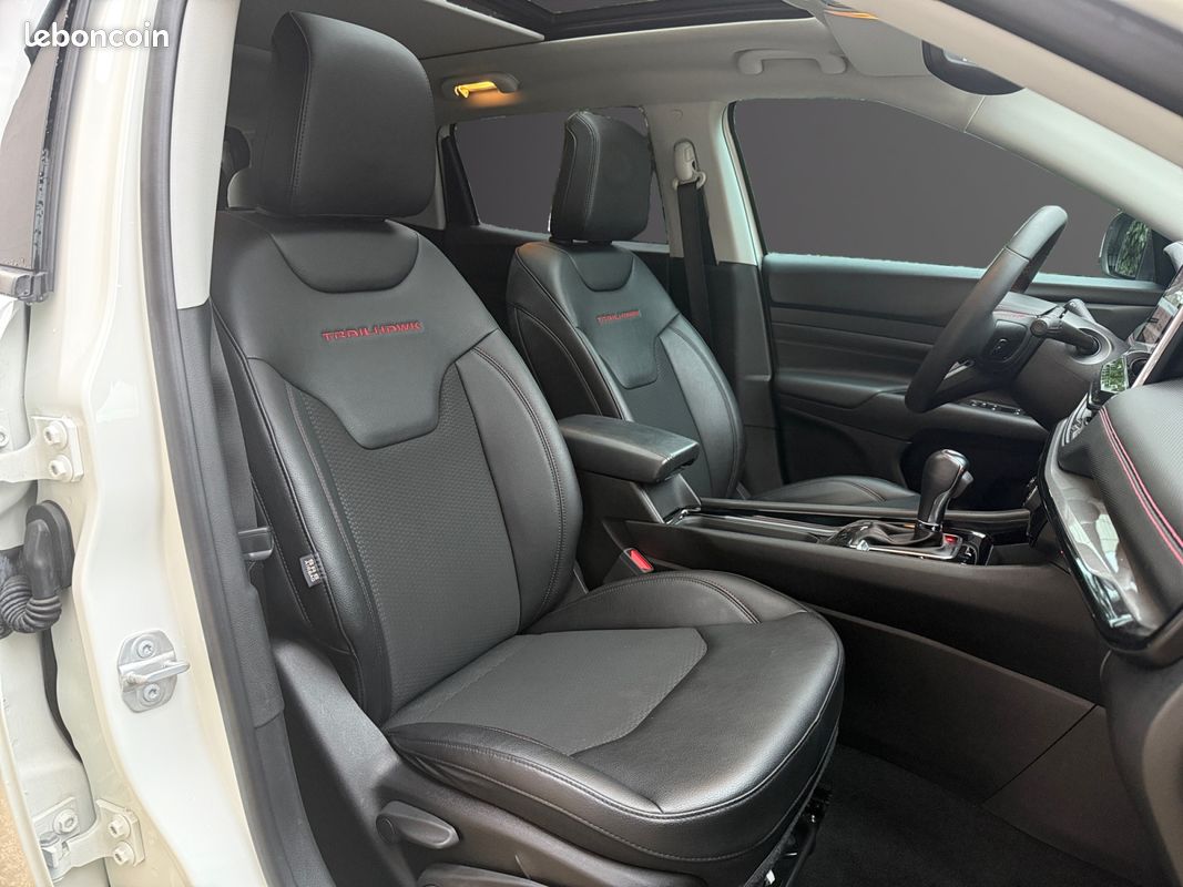 JEEP COMPASS II 1.3 PHEV T4 240cv 4XE EAWD TRAILHAWK Excellent Etat Tout Options CarPlay Toit Ouvrant Panoramique Garantie 12 mois (image 10)