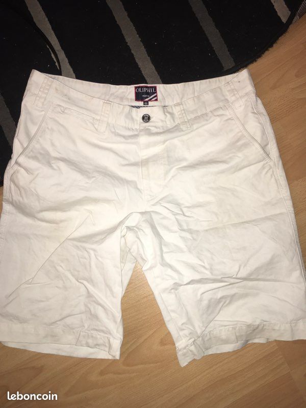Vêtements (T-shirt, Pull, Pantalons) (image 5)