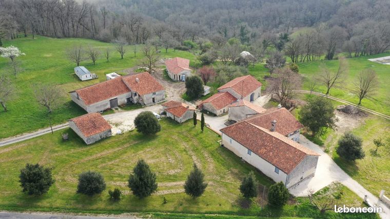 Propriété 15 pièces 500 m²