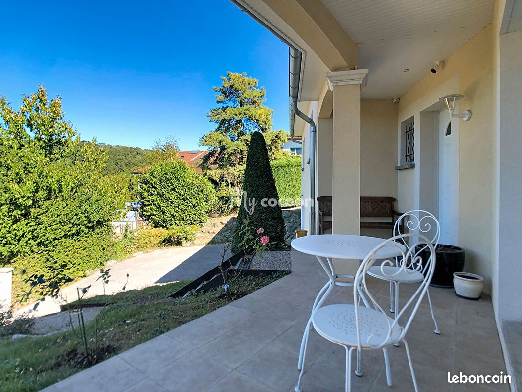 Maison 5 pièces 120 m² · à Ambérieu-en-Bugey · 120 m² · 419 000 €