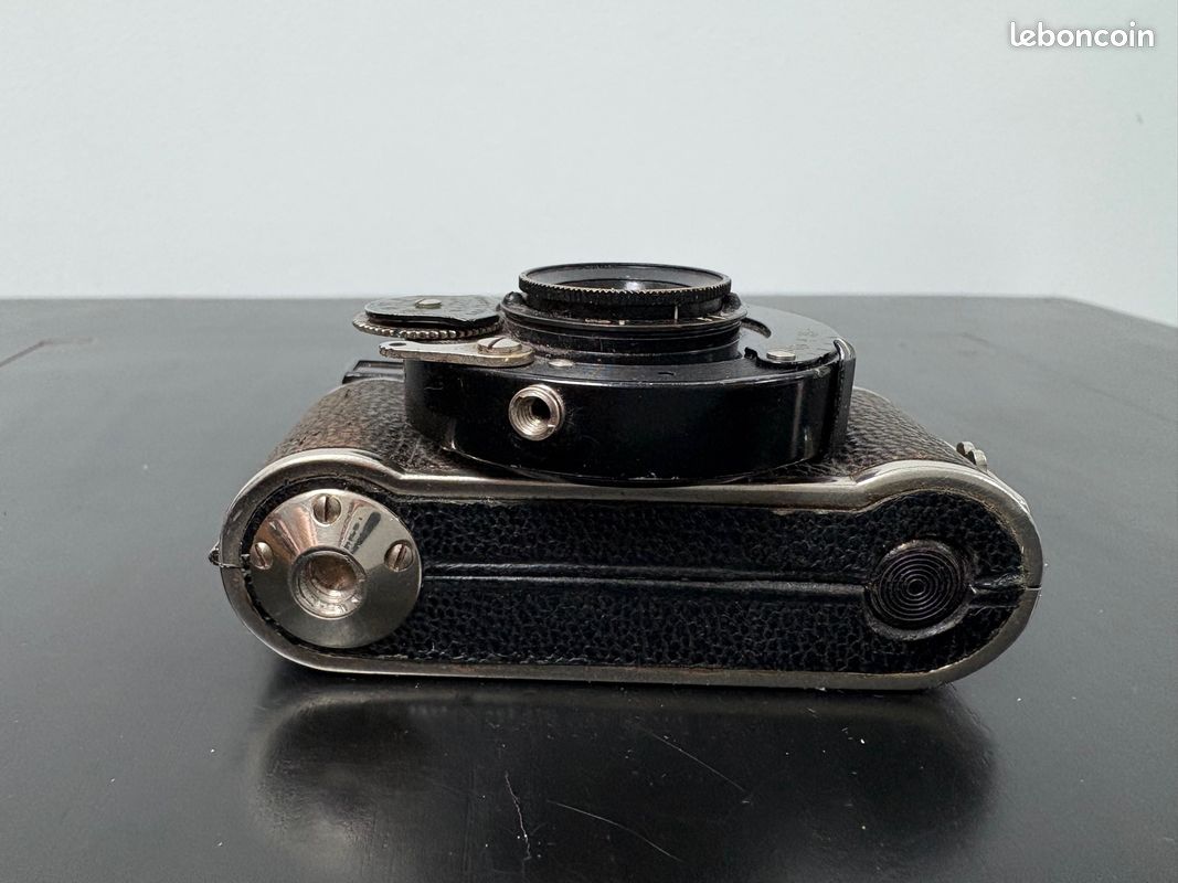 ANCIEN APPAREIL PHOTO SUPERFEX en bakélite noir avec sa boîte EUR 25,00