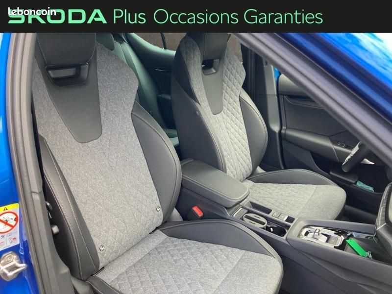 Skoda Octavia 2.0 TDI SCR 150ch Sportline DSG7 (image 13)