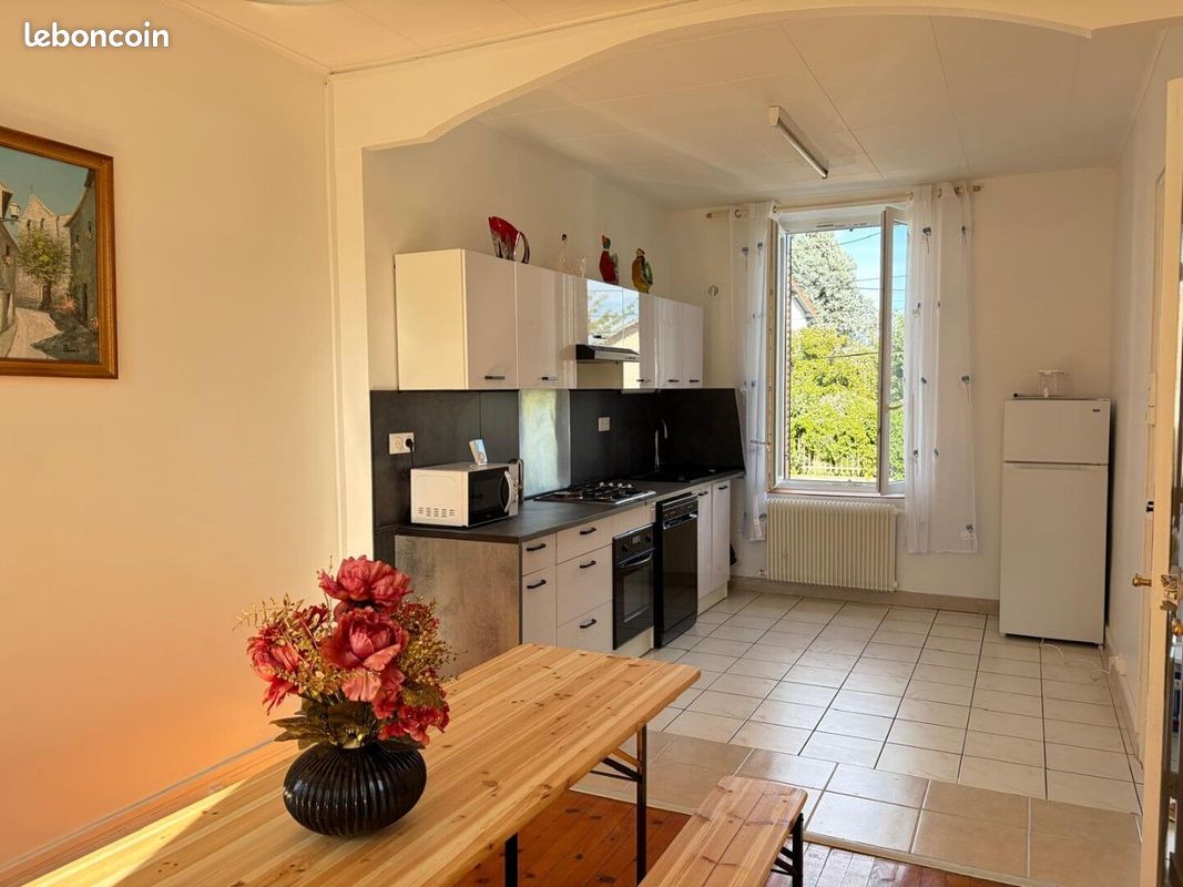 Appartement 4 pièces 55 m² · à Oullins-Pierre-Bénite · 55 m² · 900 €/mois