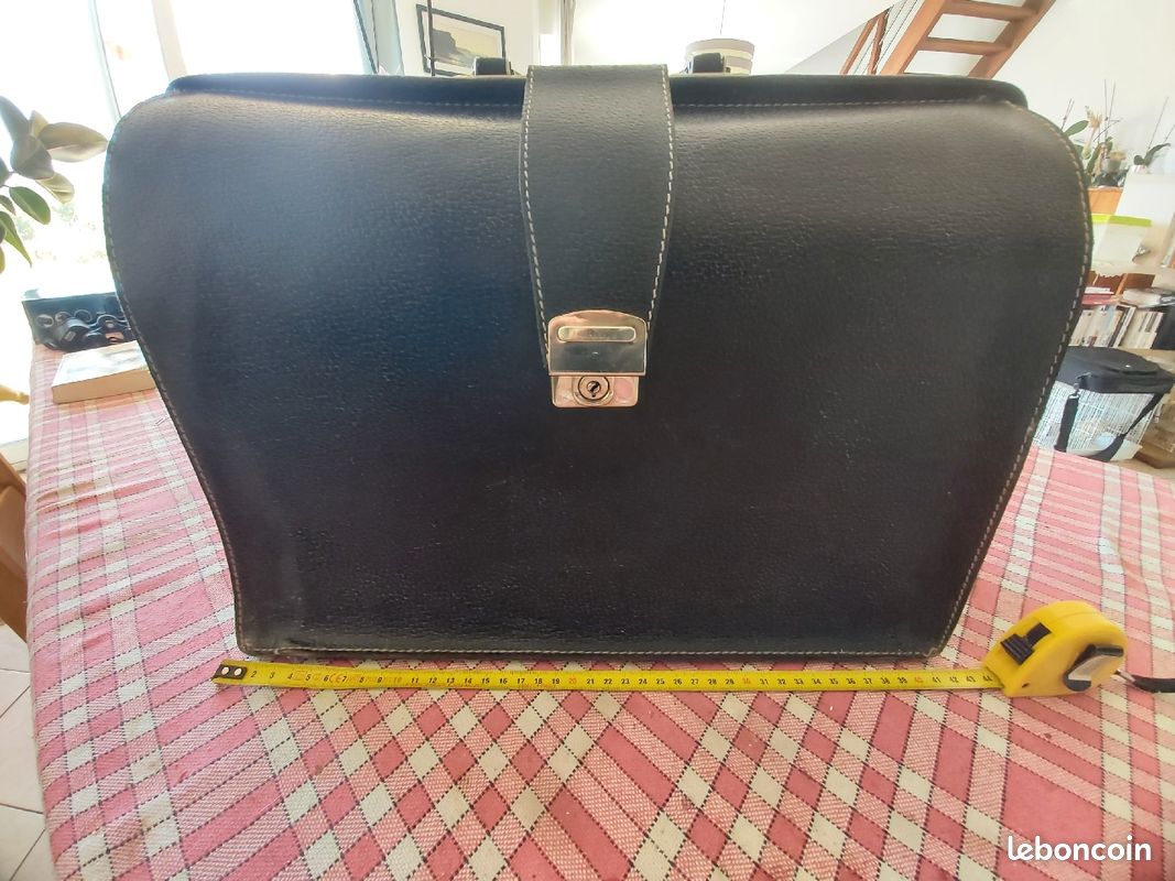 Cartable cuir (image 1)
