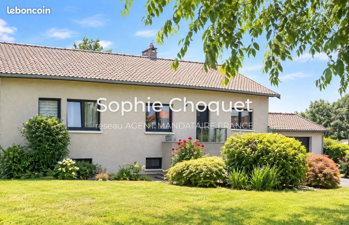 Maison 7 pièces 155 m² · à Sebourg · 155 m² · 425 000 €